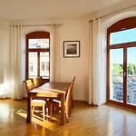 1-raum-wohnung Zentral Gelegen Апартаменты