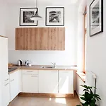 Апартаменты 1-raum-wohnung Zentral Gelegen