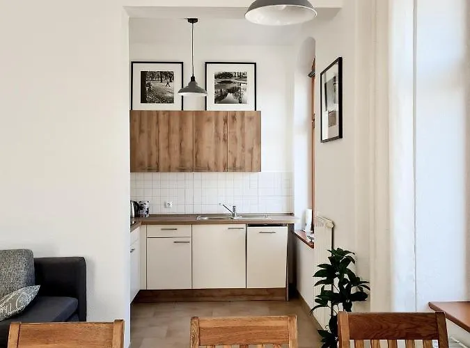 Appartamento 1-raum-wohnung Zentral Gelegen *