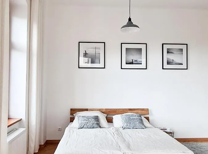 Apartamento 1-raum-wohnung Zentral Gelegen Dresde