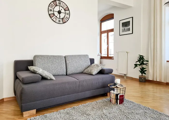 1-raum-wohnung Zentral Gelegen *